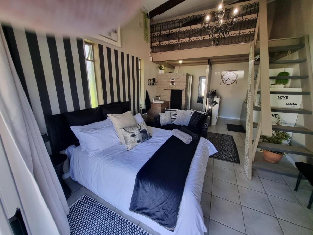 Angel 8 Airbnb Apartment 2 罗伯森 外观 照片
