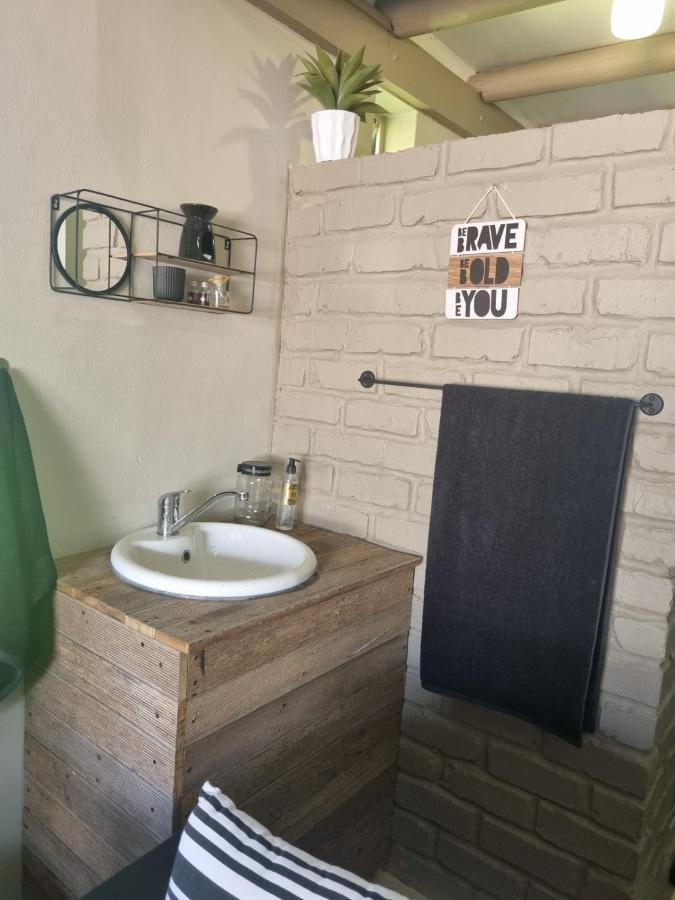 Angel 8 Airbnb Apartment 2 罗伯森 外观 照片